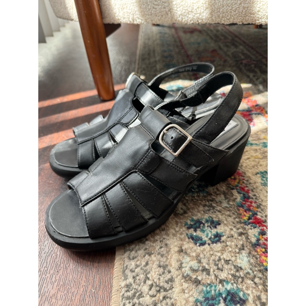 Women's Route 66 Black Buckle Chunky Heel Sandals Size 8.5